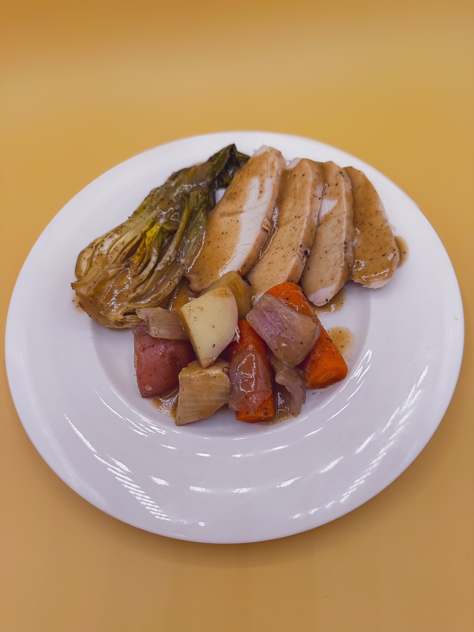 Oven-Roasted Turkey Tenderloin with Vegetables & Gravy